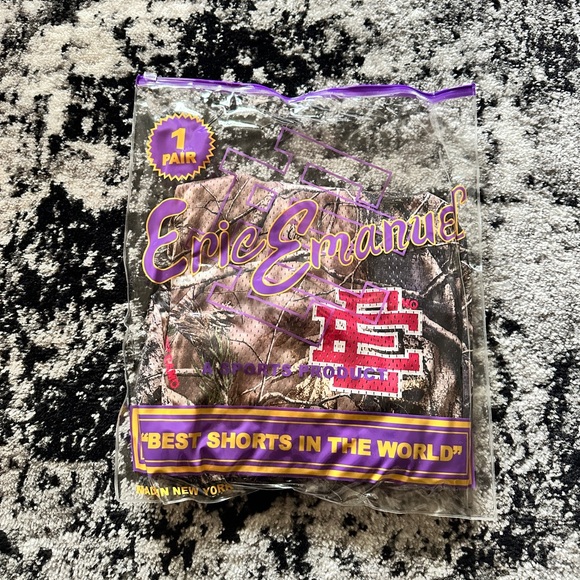 ERIC EMANUEL BASIC CAMO SHORTS BRAND NEW WITH TAGS AUTHENTIC (I HAVE ALL SIZES) - Picture 7 of 7